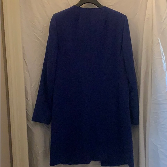 Tahari Jackets & Blazers - Tahari Royal Blue Long Suit Jacket